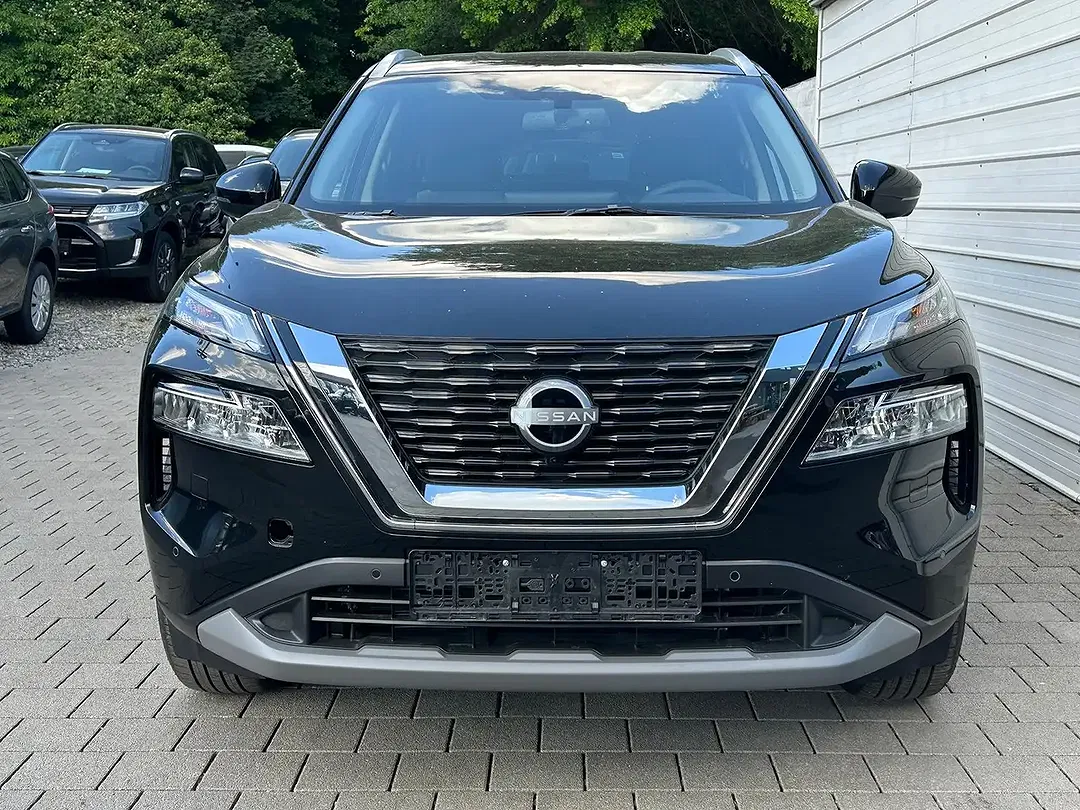 Nissan X-Trail - Thumbnail 2