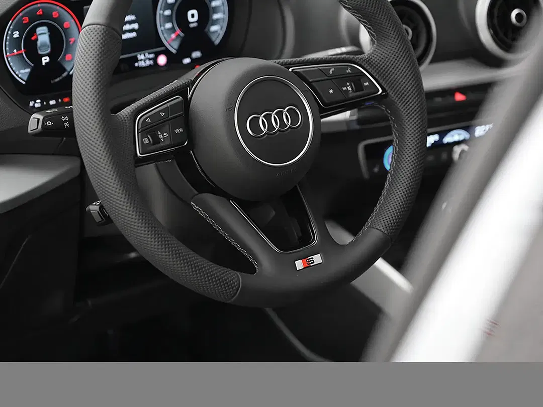 Audi Q2 - Thumbnail 10