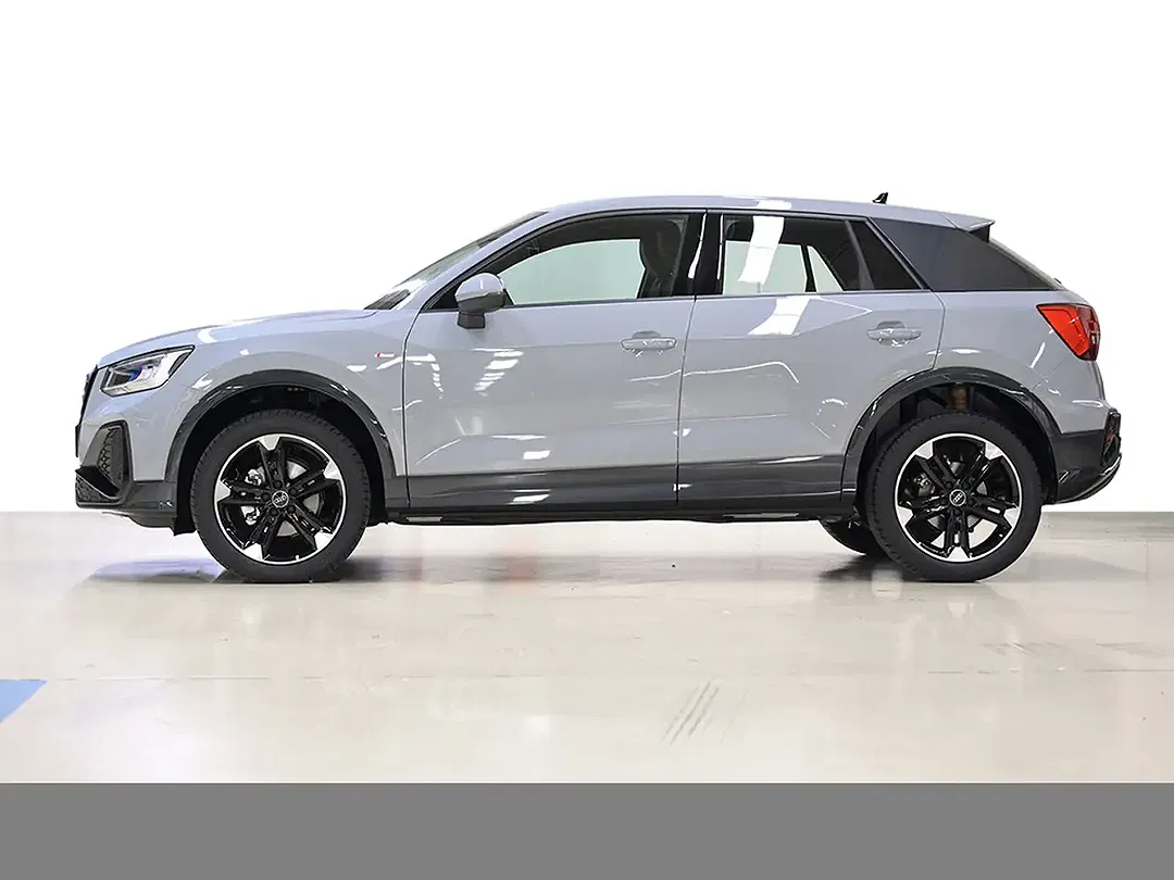 Audi Q2 - Thumbnail 3