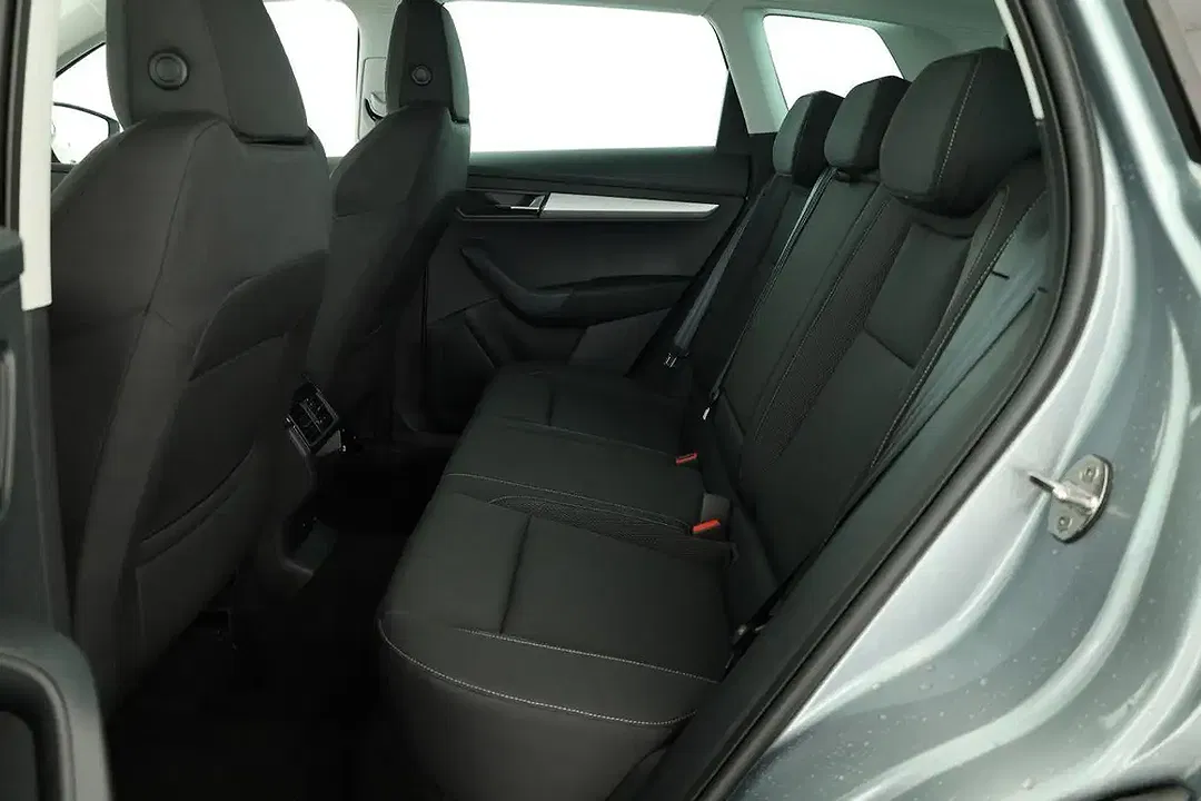Skoda Karoq - Thumbnail 11