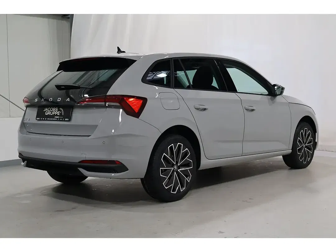 Skoda Scala - Thumbnail 3