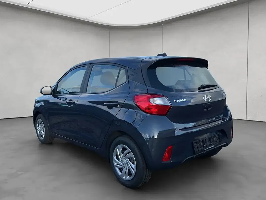 Hyundai i10 - Thumbnail 3