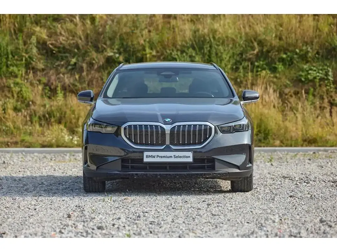 BMW 520 - Thumbnail 2