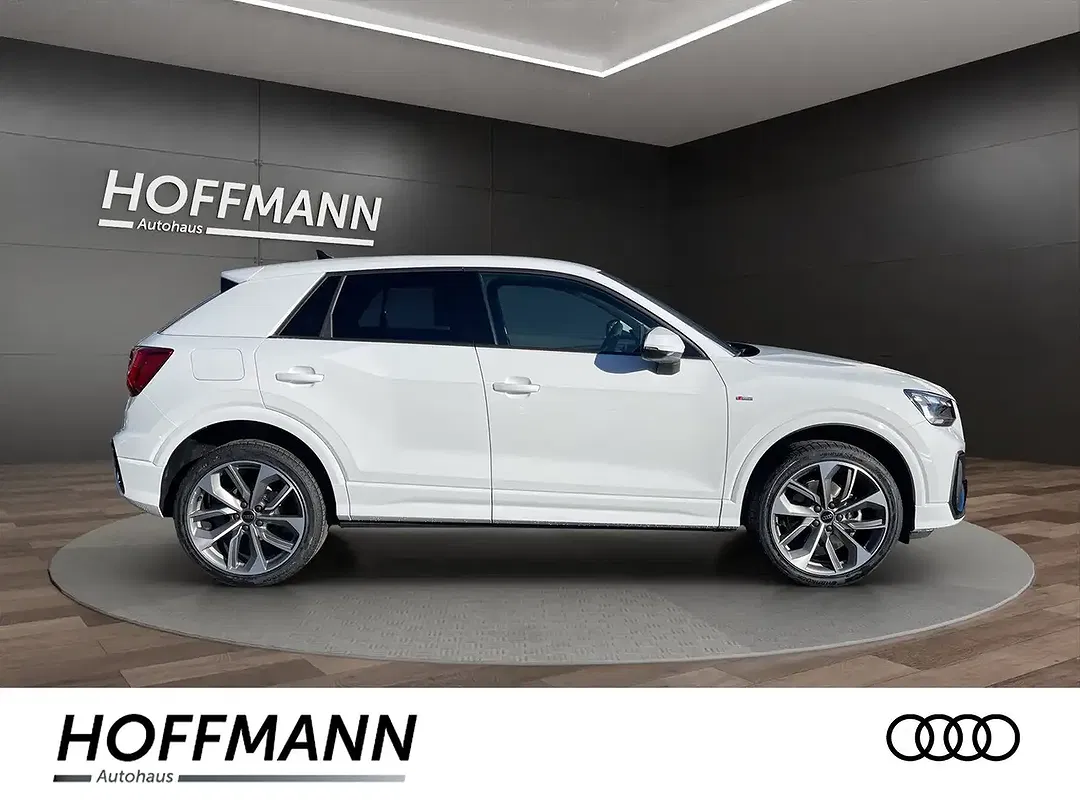 Audi Q2 - Thumbnail 5