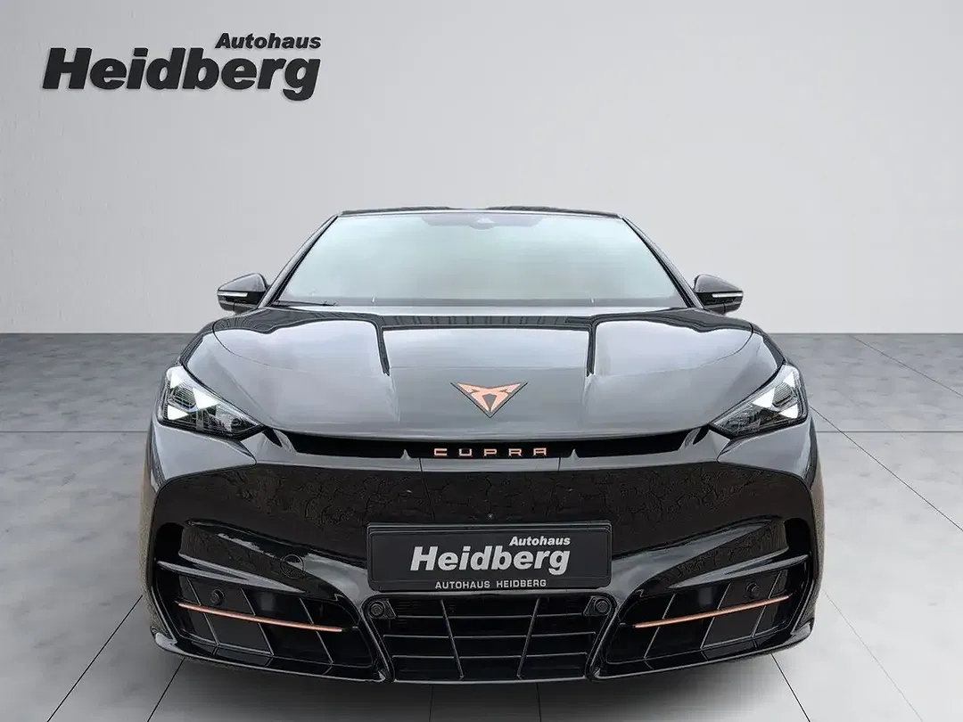 CUPRA Tavascan - Thumbnail 2