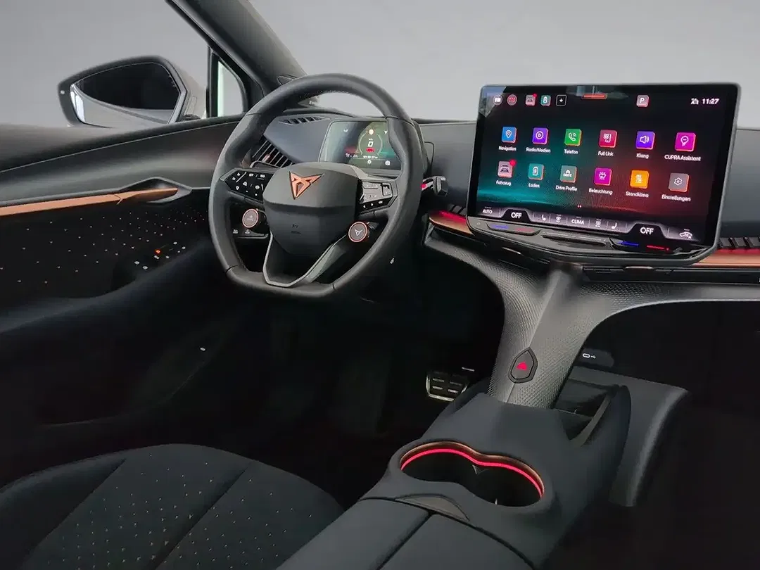 CUPRA Tavascan - Thumbnail 24