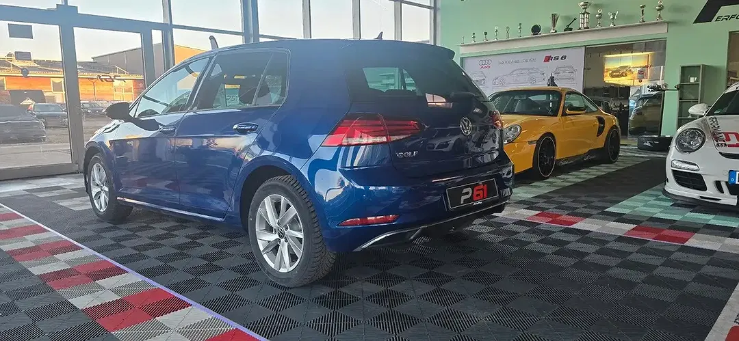 Volkswagen Golf - Thumbnail 6