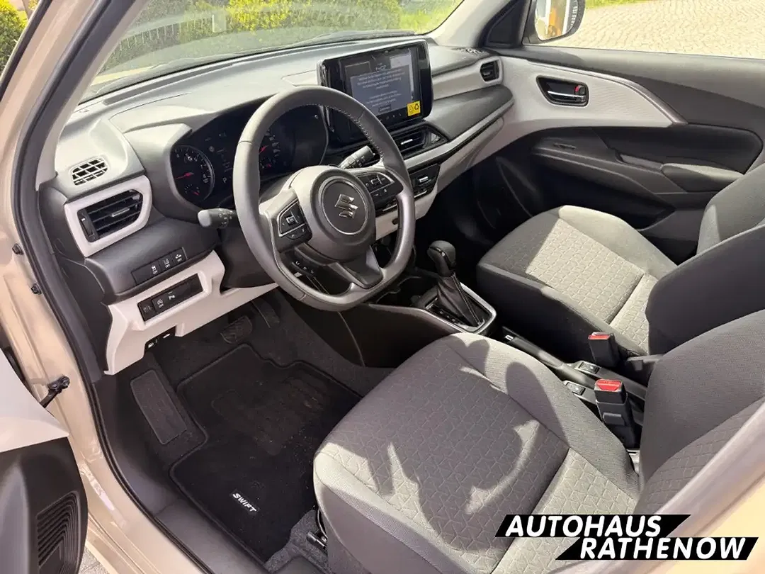 Suzuki Swift - Thumbnail 13
