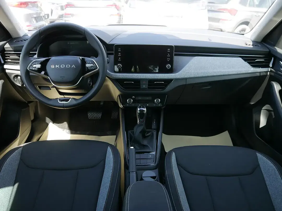 Skoda Kamiq - Thumbnail 11