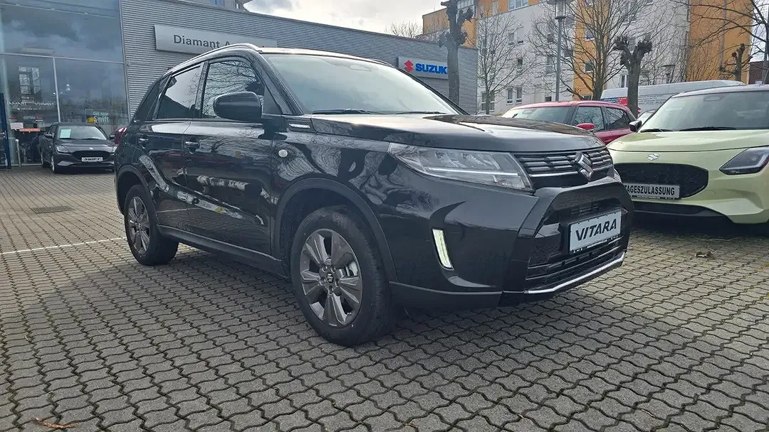 Suzuki Vitara - Thumbnail 4