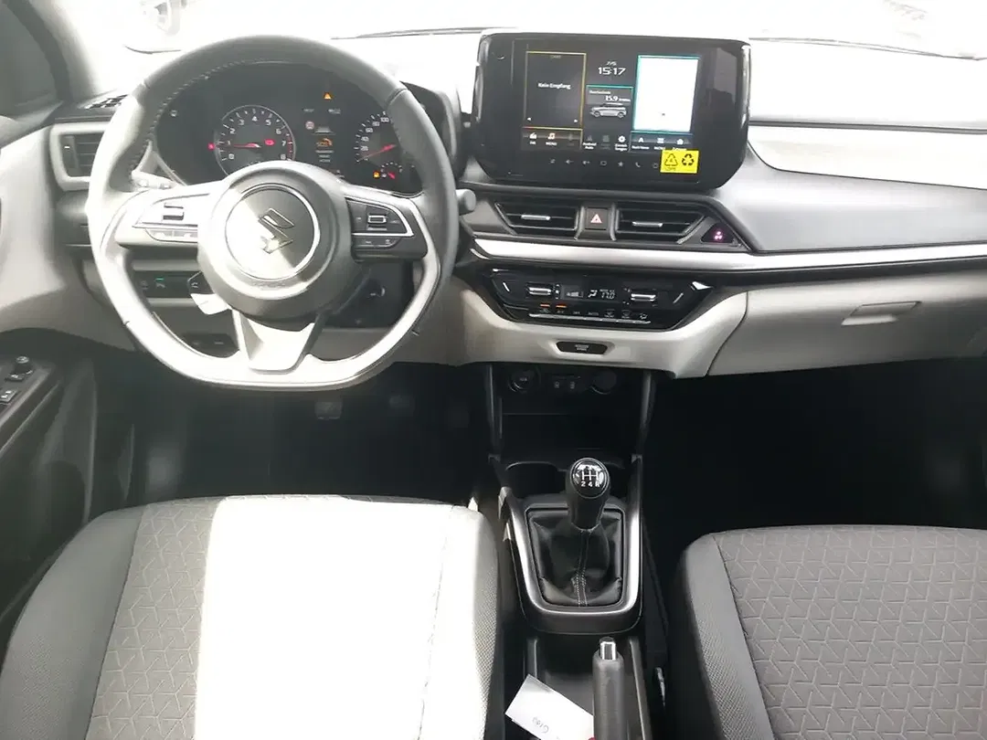 Suzuki Swift - Thumbnail 14