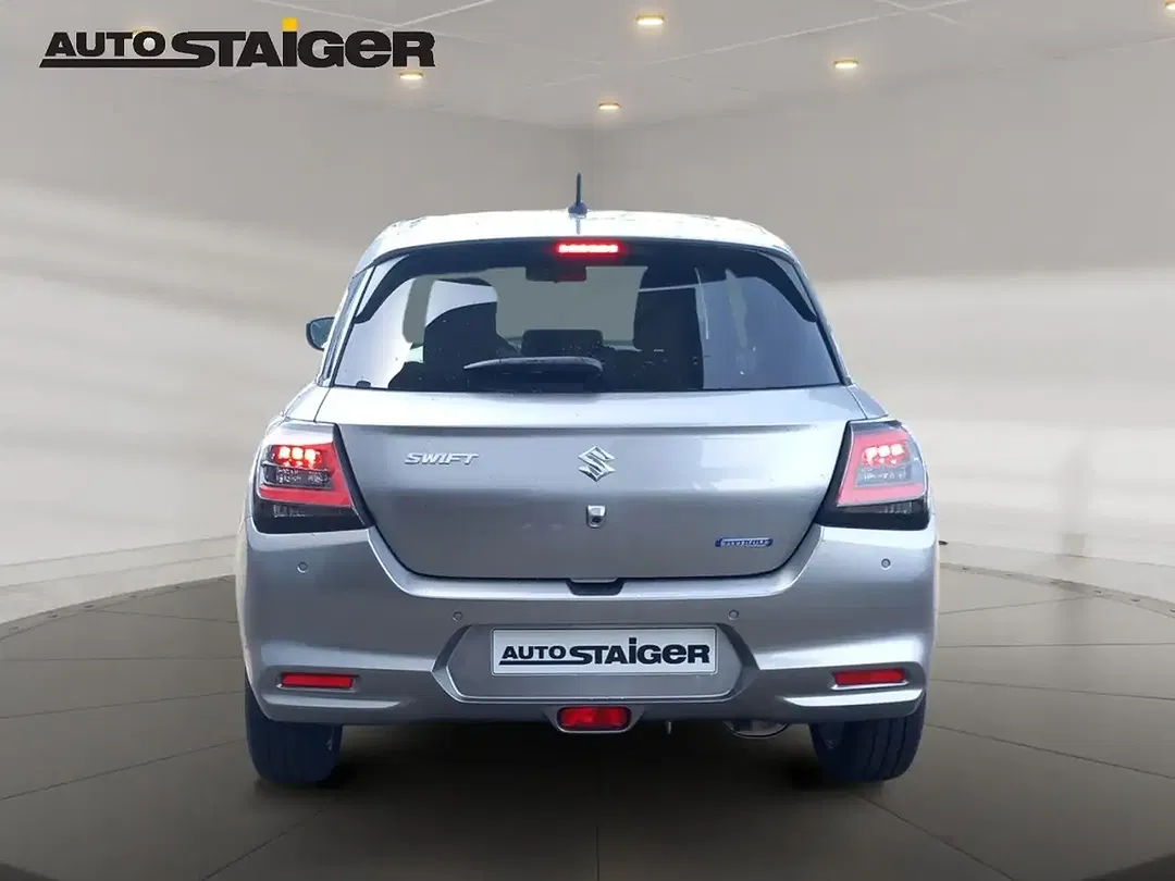 Suzuki Swift - Thumbnail 6