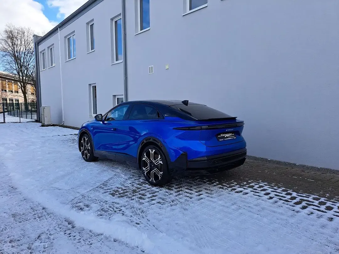 Alpine A390 - Thumbnail 3