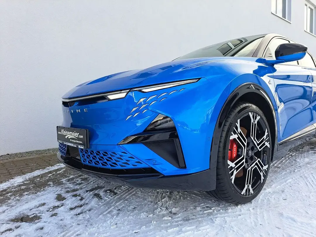 Alpine A390 - Thumbnail 6