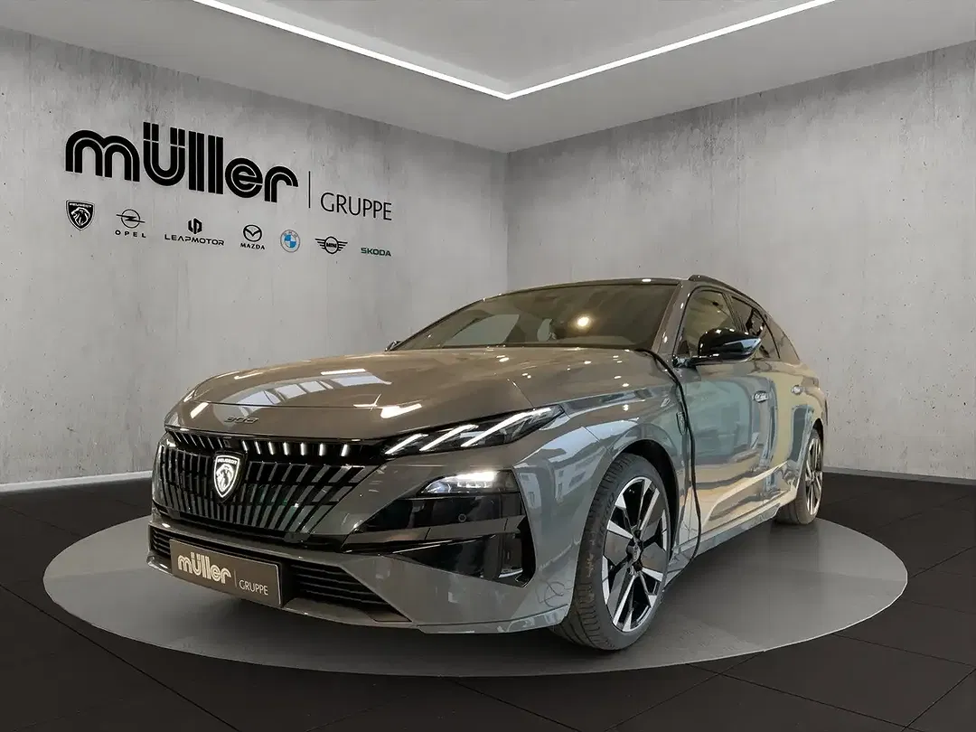 Peugeot 308 - Thumbnail 1