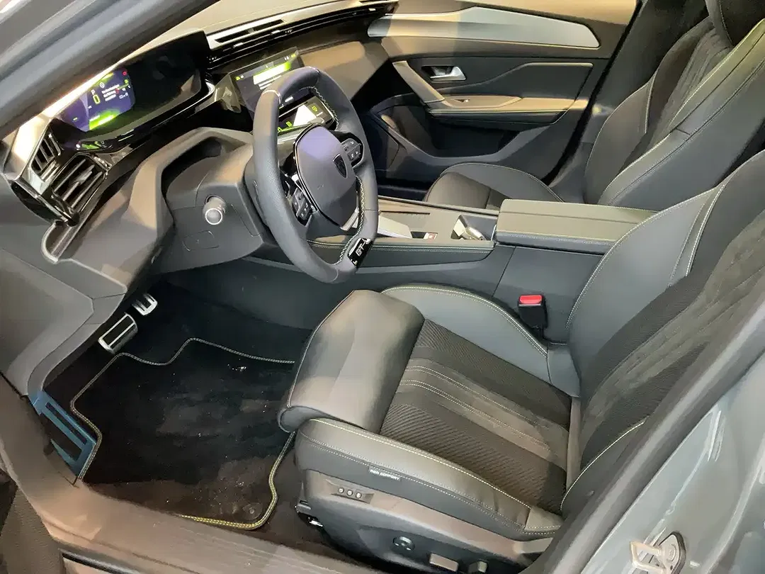 Peugeot 308 - Thumbnail 7