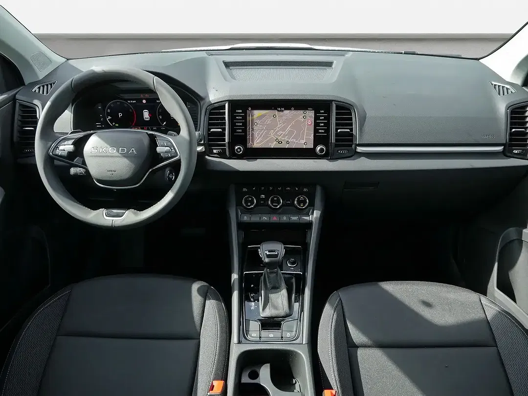 Skoda Karoq - Thumbnail 4