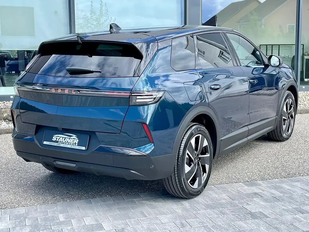 Opel Grandland - Thumbnail 3