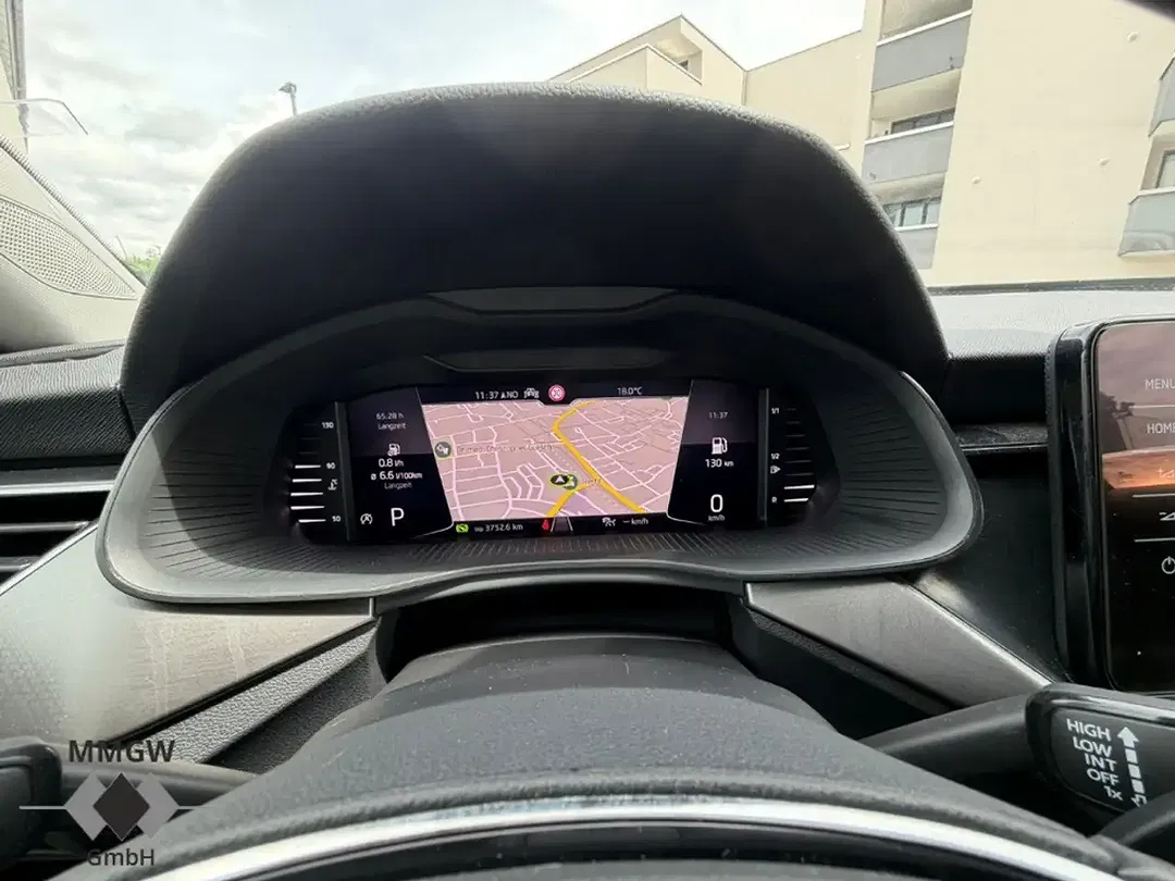 Skoda Scala - Thumbnail 11