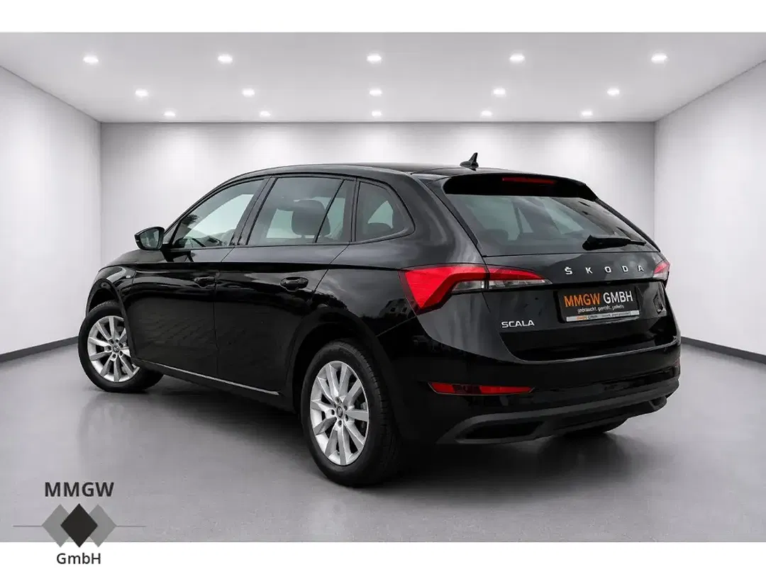 Skoda Scala - Thumbnail 5