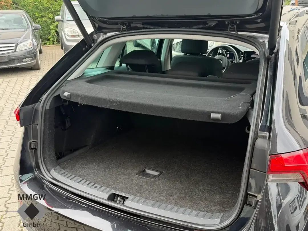 Skoda Scala - Thumbnail 7