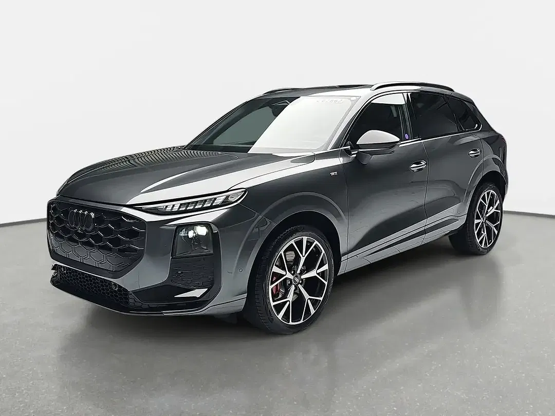 Audi Q3 - Thumbnail 1