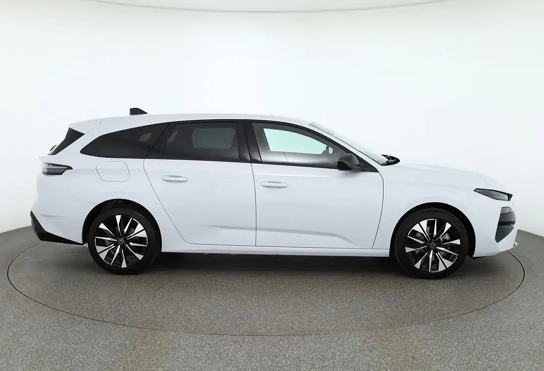 Peugeot 308 - Thumbnail 5