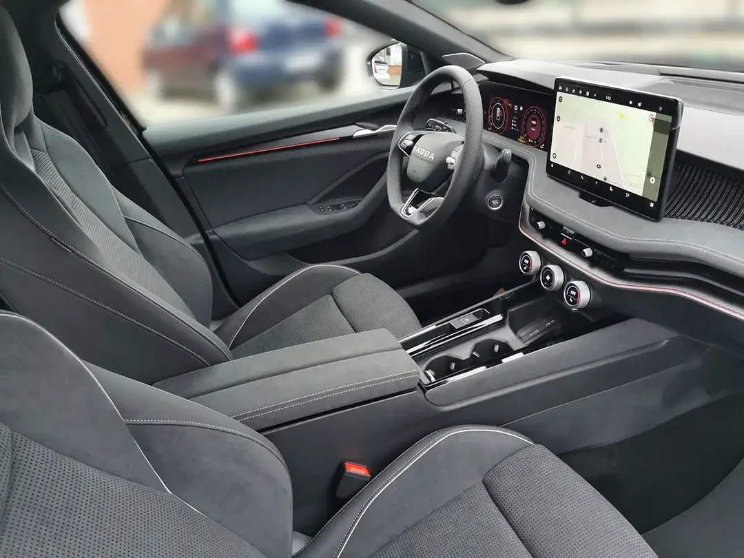 Skoda Superb - Thumbnail 11