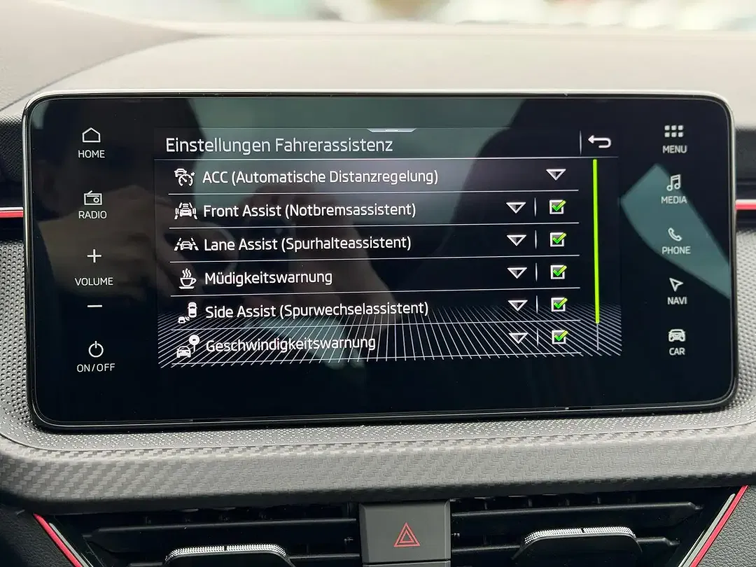 Skoda Kamiq - Thumbnail 14
