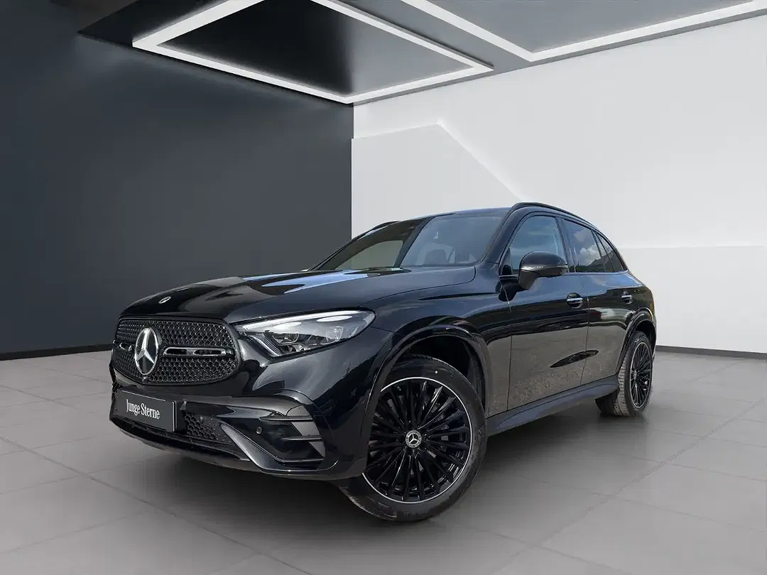 Mercedes-Benz GLC 300 - Thumbnail 1