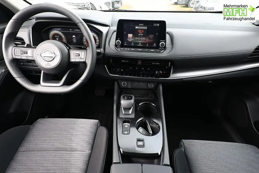Nissan X-Trail - Thumbnail 7