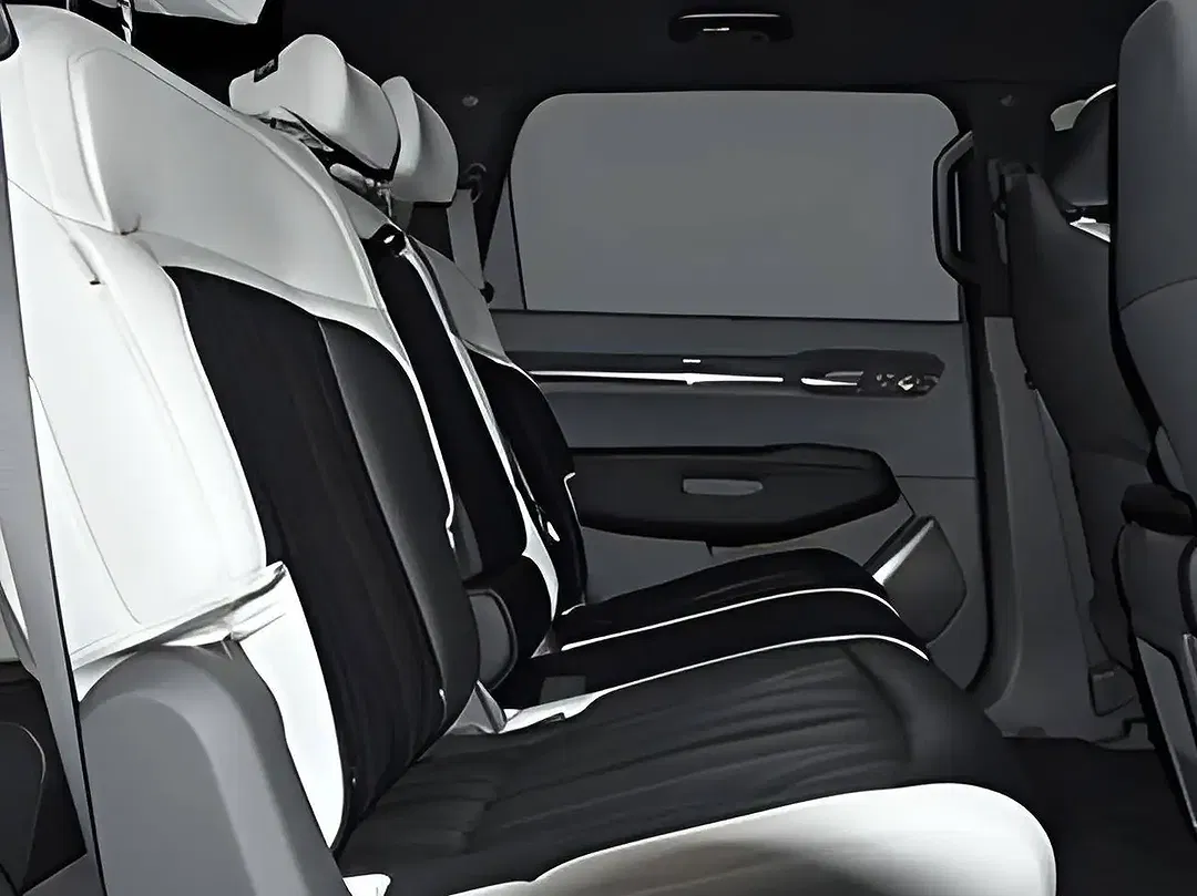 Kia EV9 - Thumbnail 11
