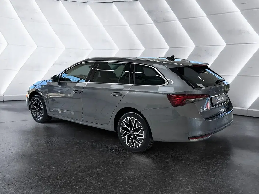 Skoda Octavia - Afbeelding 1