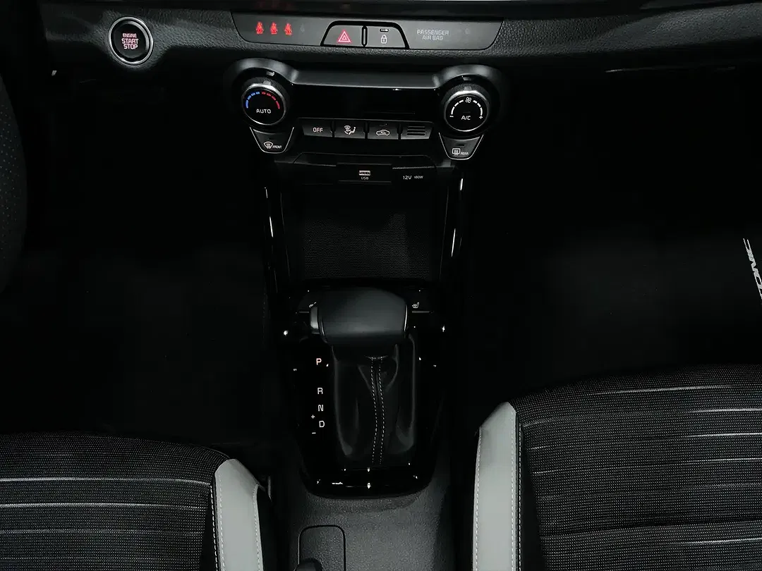 Kia Stonic - Thumbnail 14