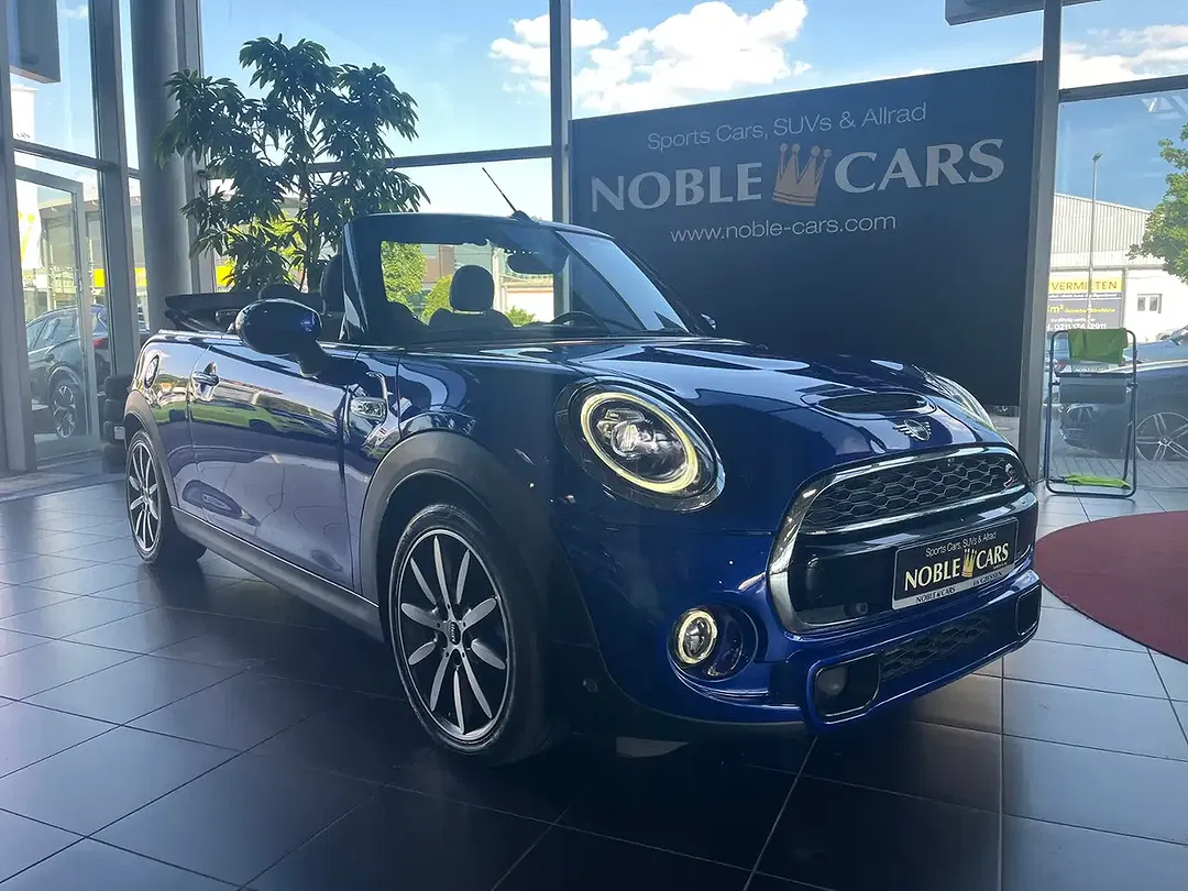 MINI Cooper S - Thumbnail 1