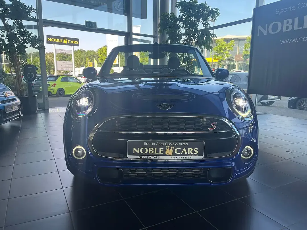 MINI Cooper S - Thumbnail 3