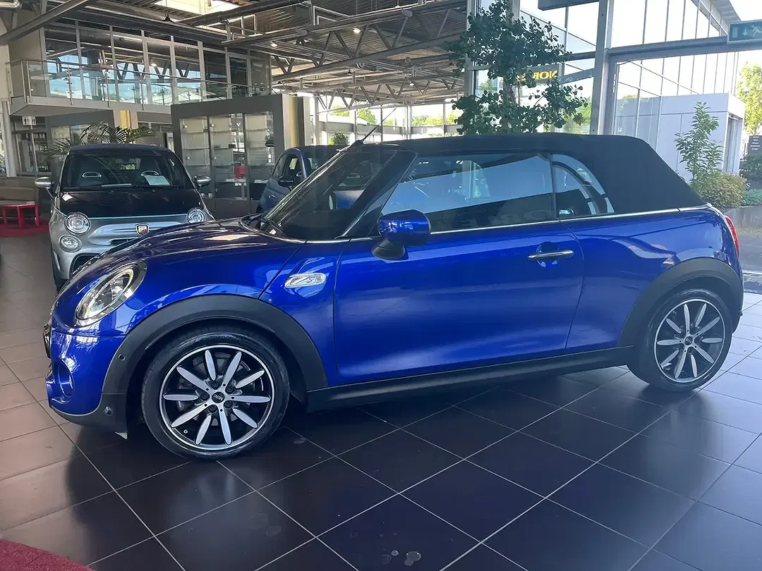 MINI Cooper S - Thumbnail 6