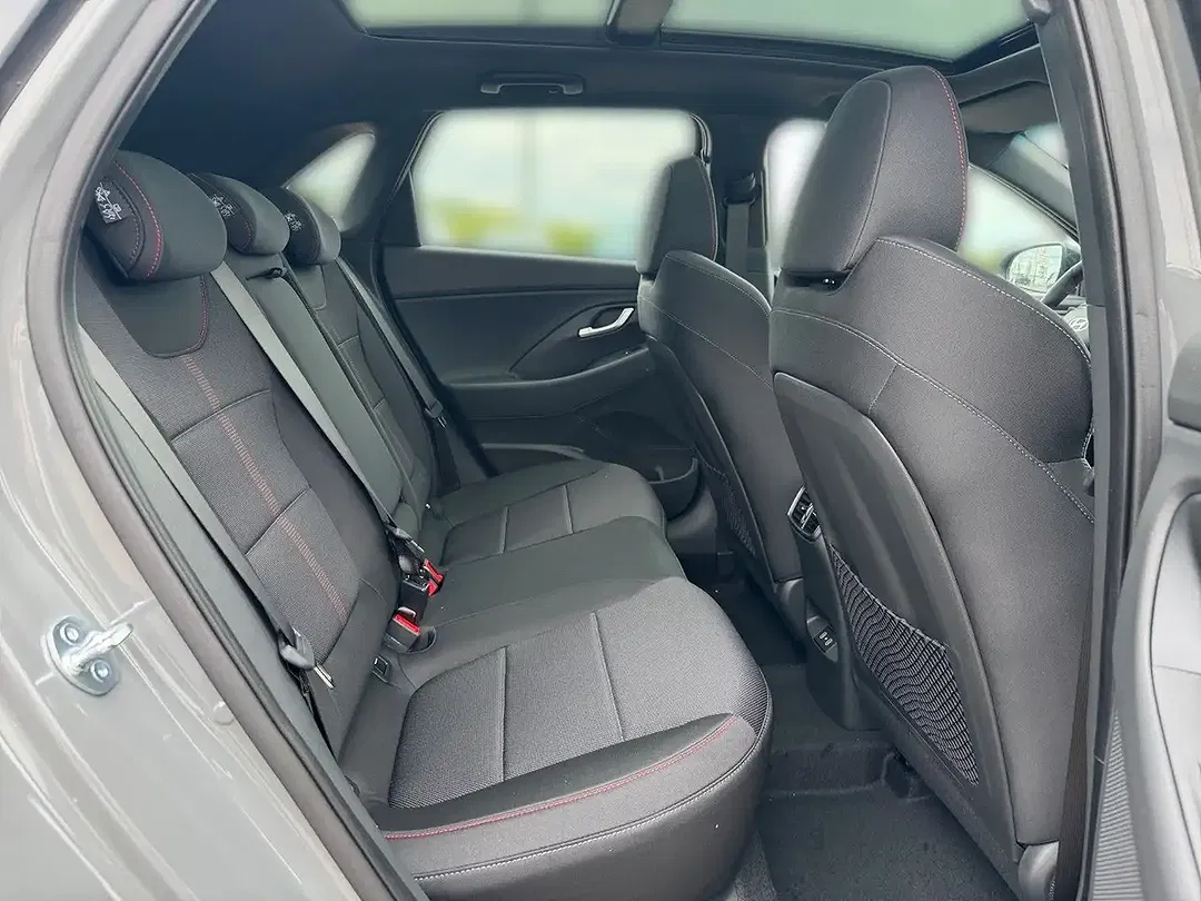 Hyundai i30 - Thumbnail 13