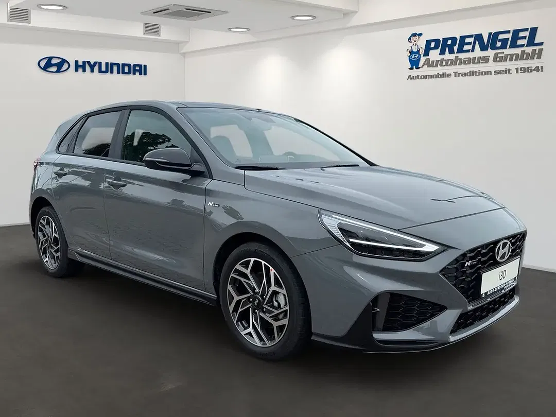 Hyundai i30 - Thumbnail 2