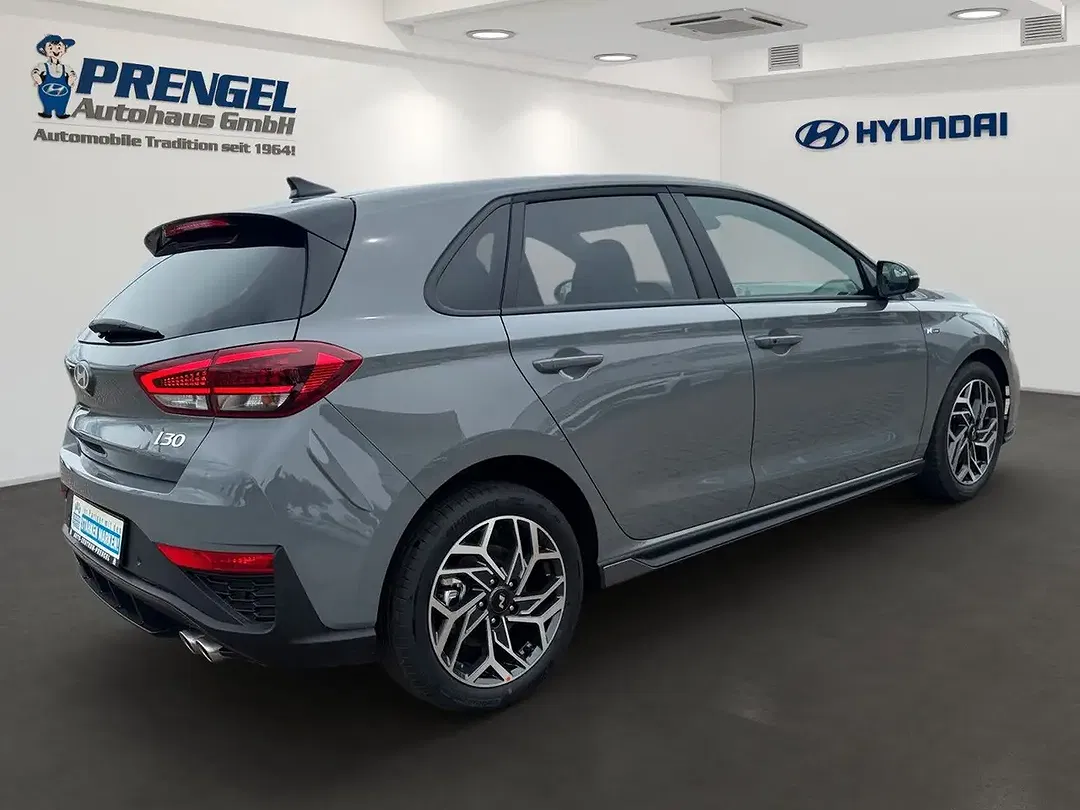 Hyundai i30 - Thumbnail 3
