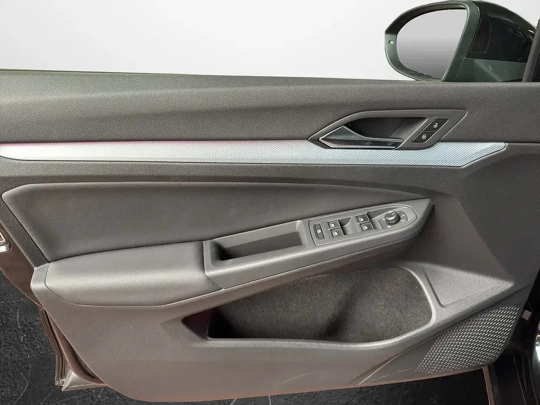 Volkswagen Golf Variant - Thumbnail 5