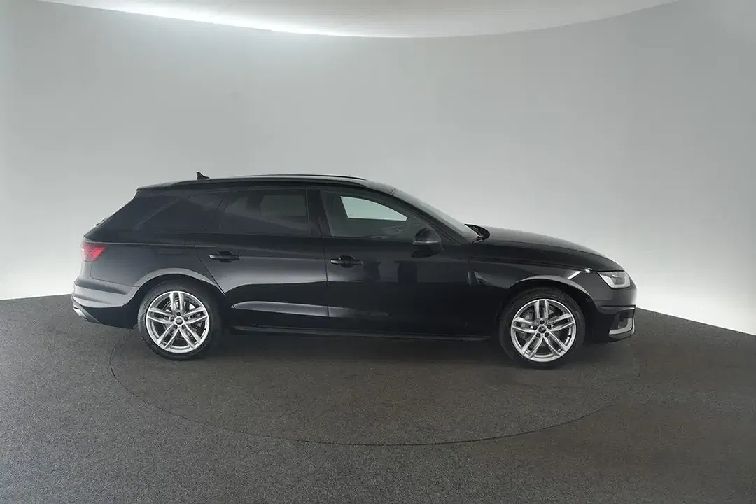 Audi A4 - Thumbnail 6