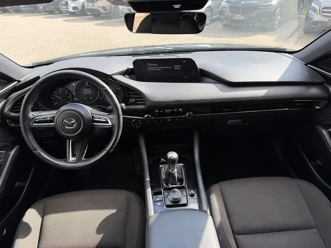 Mazda 3 - Thumbnail 15