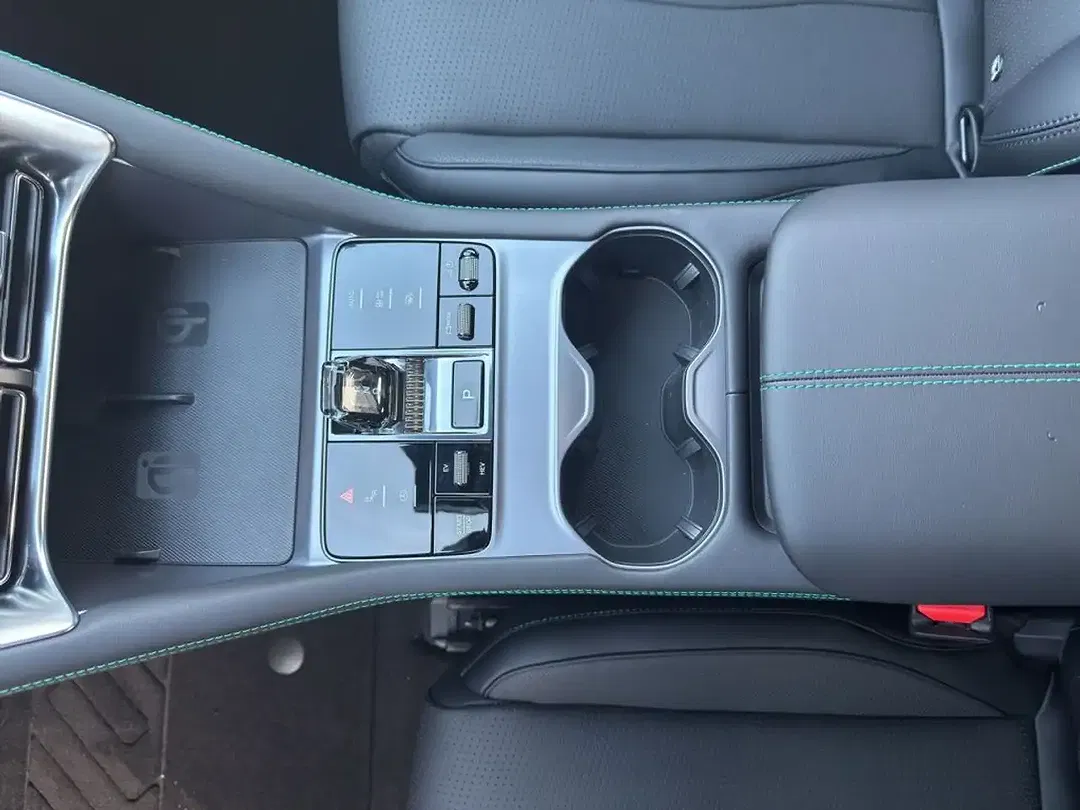 BYD Seal U - Thumbnail 16