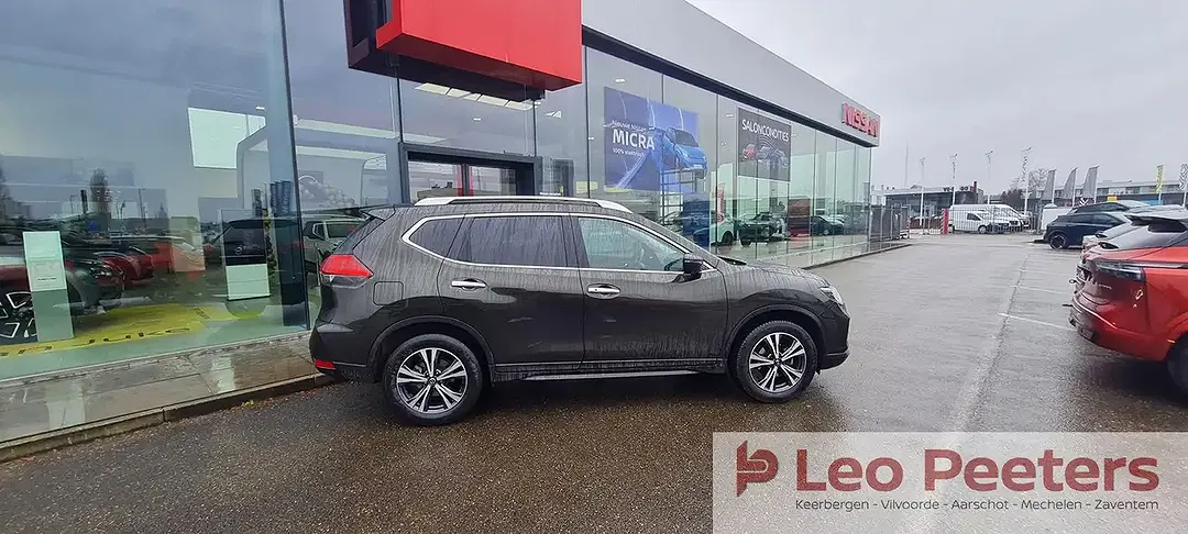 Nissan X-Trail - Thumbnail 3