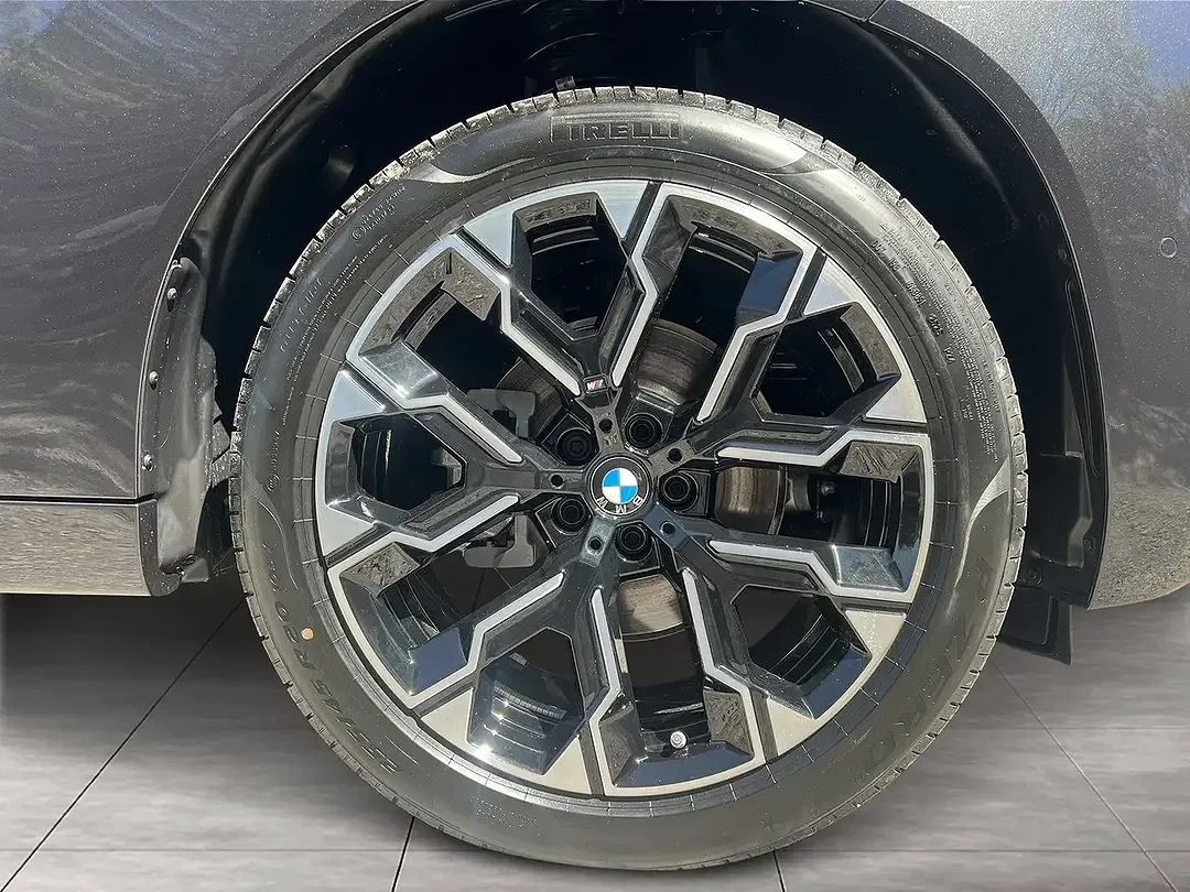 BMW X3 - Thumbnail 8