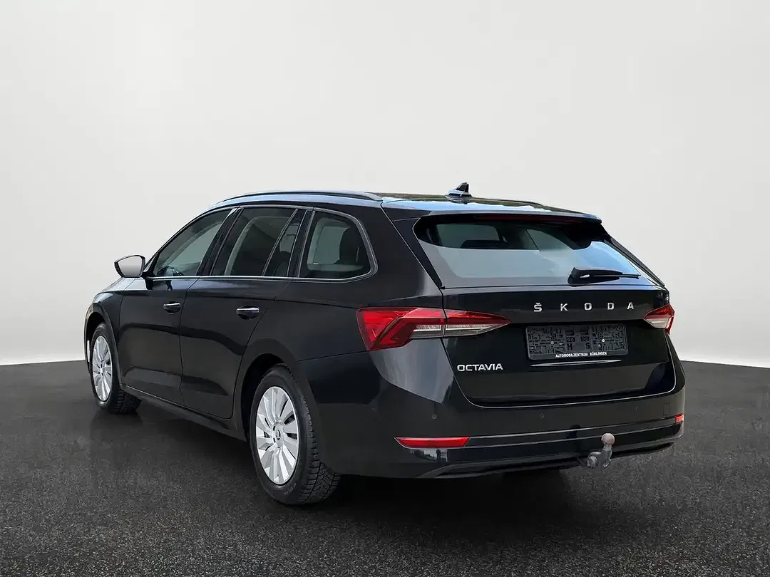 Skoda Octavia - Thumbnail 3