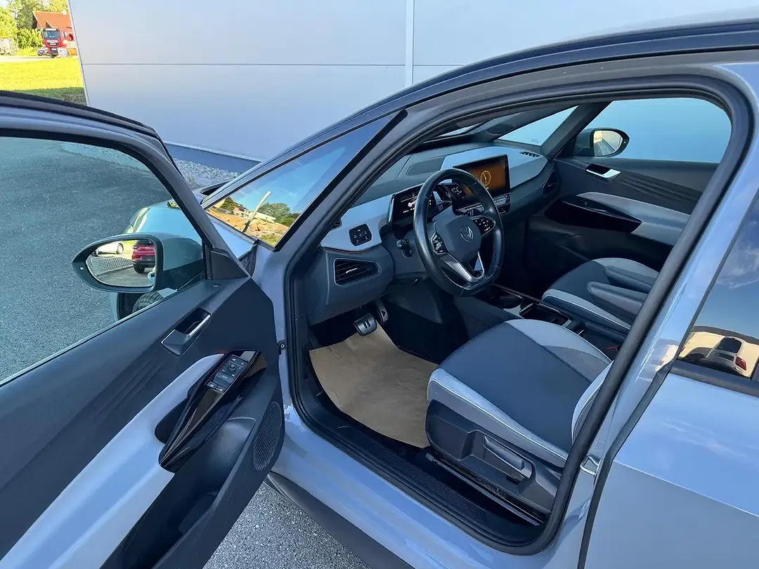 Volkswagen ID.3 - Thumbnail 10