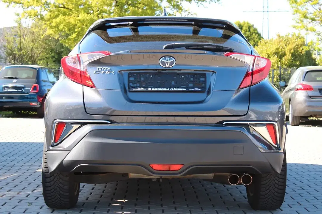 Toyota C-HR - Thumbnail 7