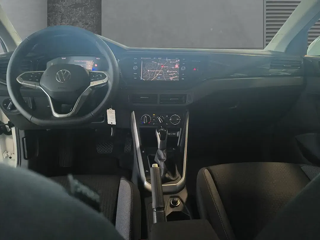 Volkswagen Polo - Thumbnail 8